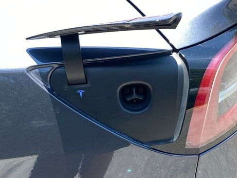 Used 2023 Tesla Model 3 Standard Range RWD image 11