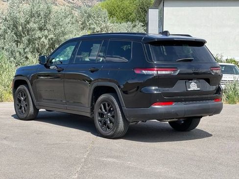 Used 2024 Jeep Grand Cherokee L Laredo AWD/4WD image 6