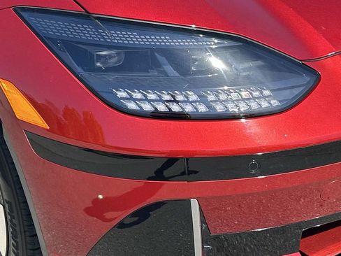 Certified 2024 Hyundai Ioniq 6 SE image 9