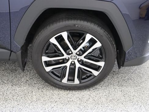 Used 2026 Toyota RAV4 Limited AWD/4WD image 5