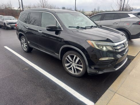 Used 2016 Honda Pilot Elite image 4