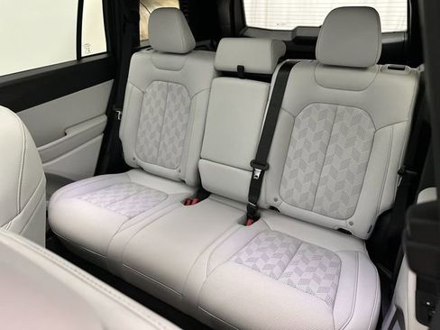 New 2026 Jeep Cherokee Overland image 27