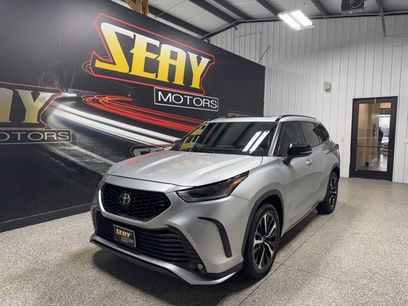 Used 2021 Toyota Highlander XSE