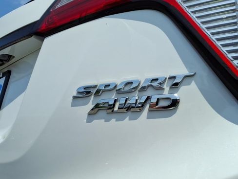Used 2021 Honda HR-V Sport image 7