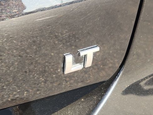 Used 2020 Chevrolet Equinox LT FWD image 13