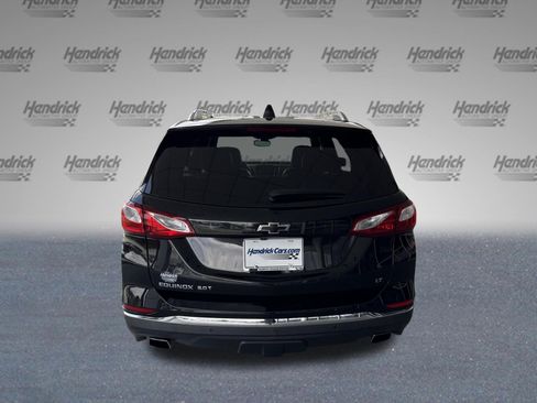 Used 2020 Chevrolet Equinox LT w/ Midnight Edition FWD image 8