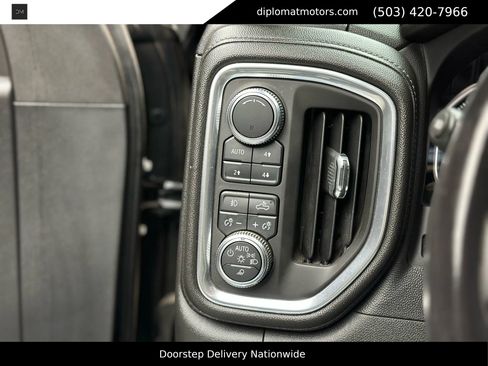 Used 2019 GMC Sierra 1500 Denali w/ Denali Ultimate Package image 34