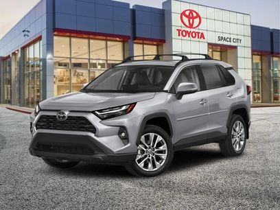 Used 2025 Toyota RAV4 XLE w/ Convenience Package
