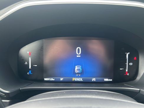Used 2025 Ford Escape Active AWD/4WD image 22
