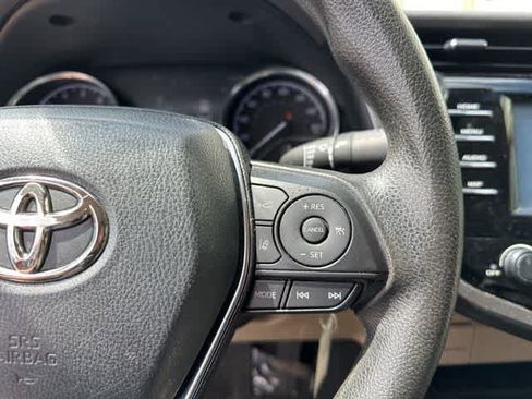 Used 2020 Toyota Camry LE w/ Cold Weather Package image 9