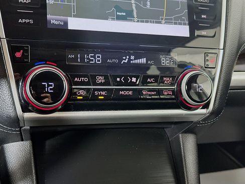 Used 2019 Subaru Outback 3.6R Limited AWD/4WD image 16