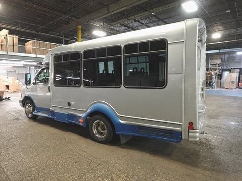 Used 2014 Chevrolet Express 3500 w/ Shuttle Bus Package image 3