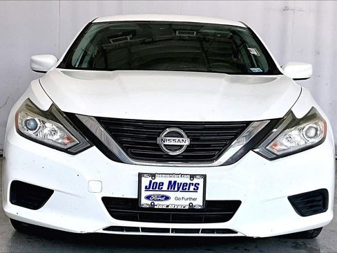 Used 2016 Nissan Altima 2.5 S w/ Power Driver Seat Package image 3