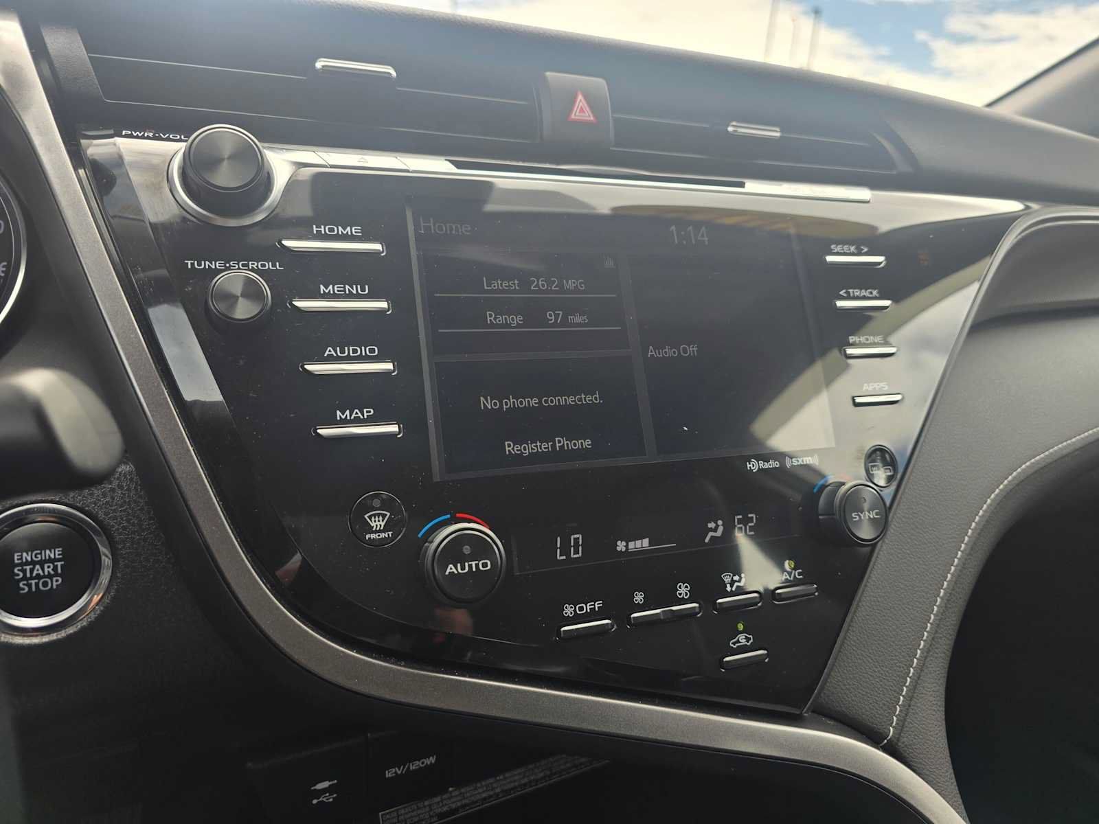 Used 2019 Toyota Camry XSE FWD image 27