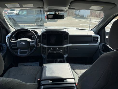Used 2022 Ford F150 XLT w/ Equipment Group 302A High AWD/4WD image 22