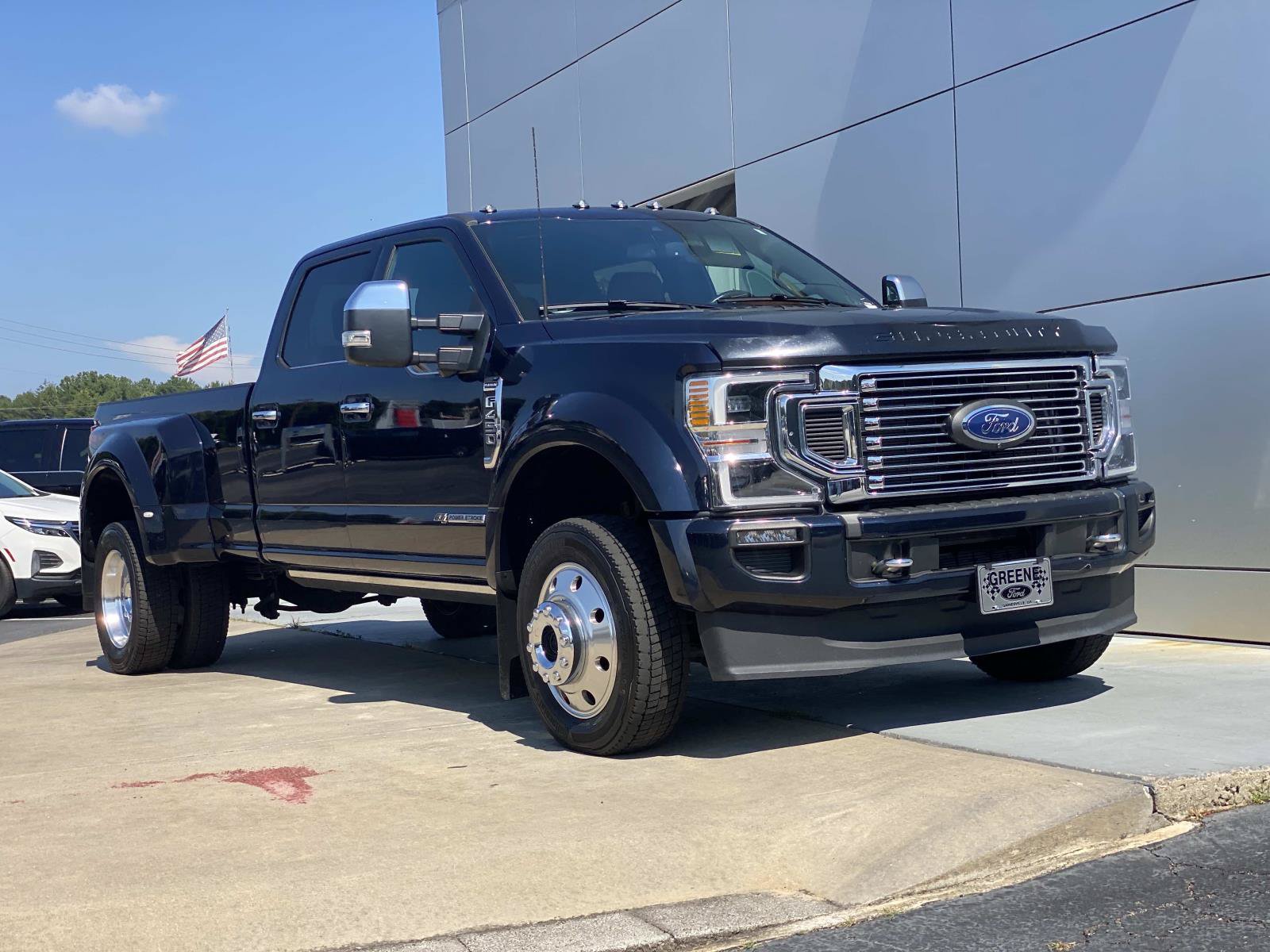 Used 2022 Ford F450 Platinum w/ FX4 Off-Road Package AWD/4WD image 1