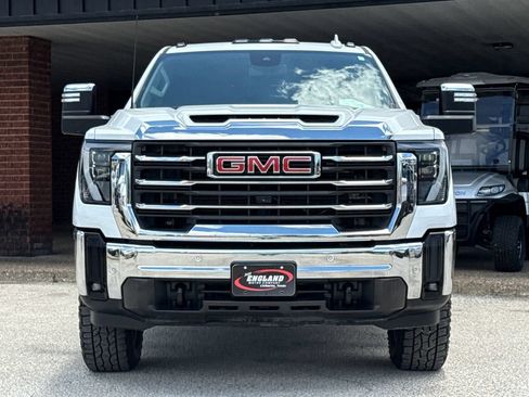 Used 2024 GMC Sierra 2500 SLT w/ Texas SLT Premium Package AWD/4WD image 2