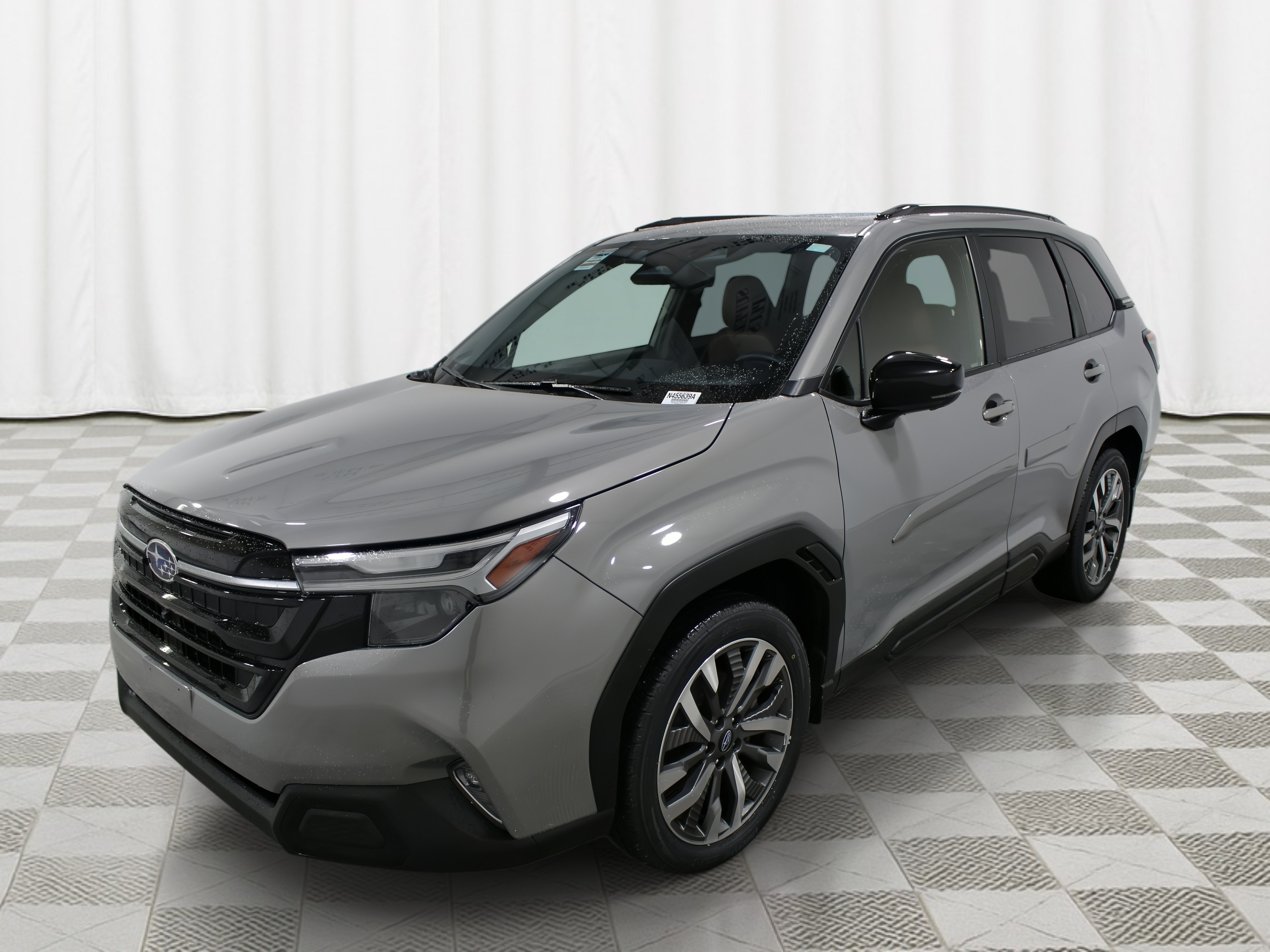Used 2025 Subaru Forester Touring w/ Popular Package - Touring AWD/4WD image 7