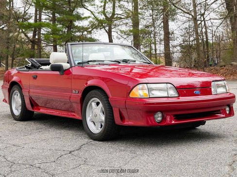 Used 1989 Ford Mustang GT RWD image 12