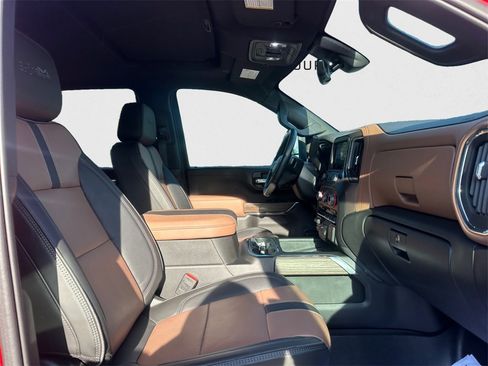 Used 2023 Chevrolet Silverado 2500 High Country w/ Technology Package image 28