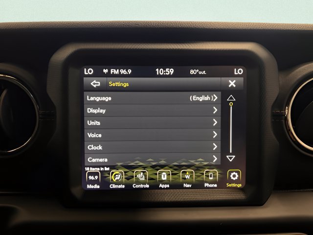 Used 2021 Jeep Wrangler Unlimited Sahara AWD/4WD image 20