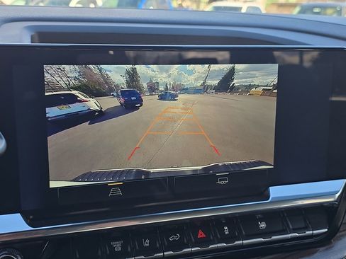 Certified 2025 Chevrolet Silverado 2500 LT w/ Convenience Package image 27