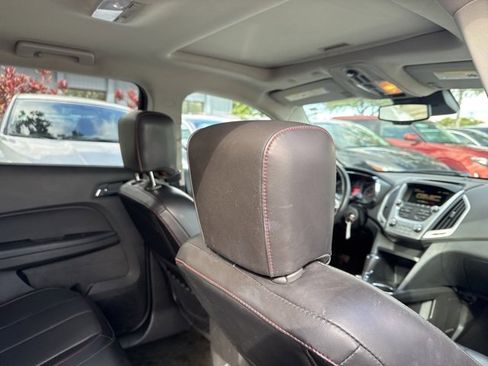 Used 2017 GMC Terrain SLT w/ Open Road Package image 16