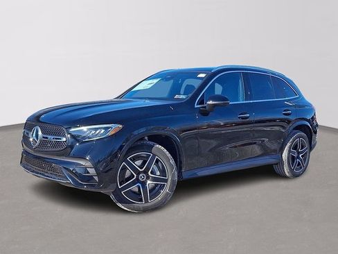 Used 2026 Mercedes-Benz GLC 300 4MATIC image 1