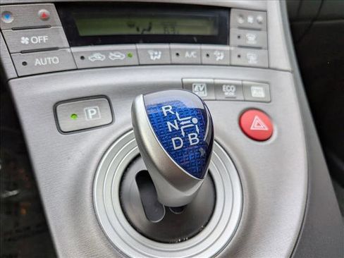 Used 2015 Toyota Prius Three FWD image 12