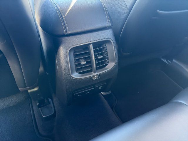 Used 2020 Jeep Cherokee Limited AWD/4WD image 15