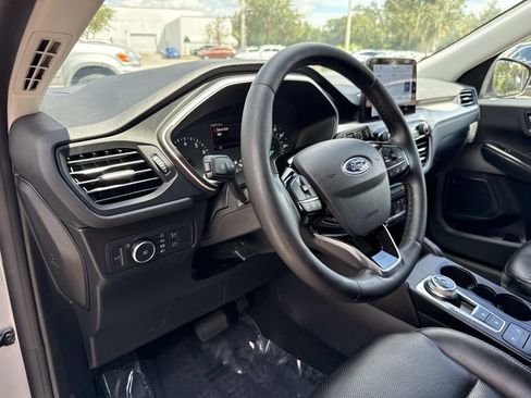 Used 2022 Ford Escape SEL FWD image 22