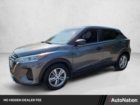 Used 2024 Nissan Kicks S FWD image 1