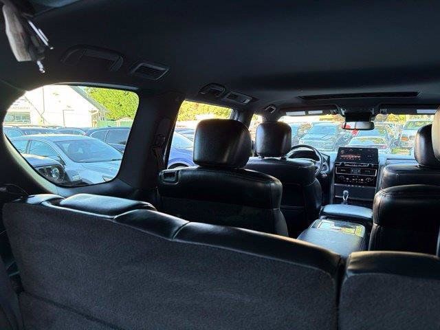 Used 2022 Nissan Armada SL w/ Midnight Edition Package AWD/4WD image 13