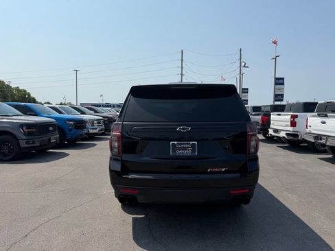 Used 2023 Chevrolet Suburban RST w/ Sport Performance Package AWD/4WD image 22