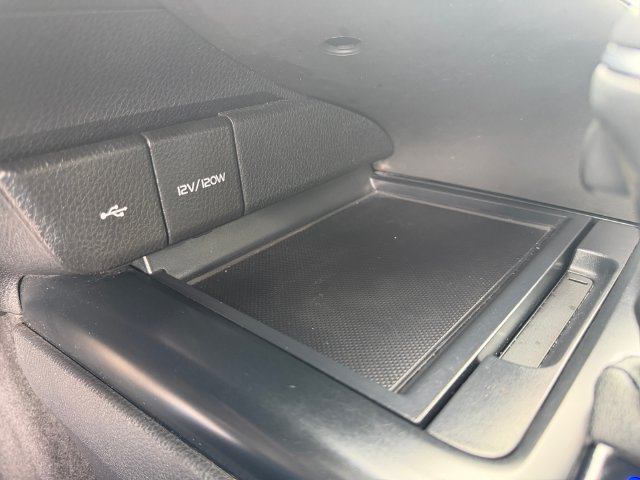 Certified 2020 Toyota Camry SE FWD image 24