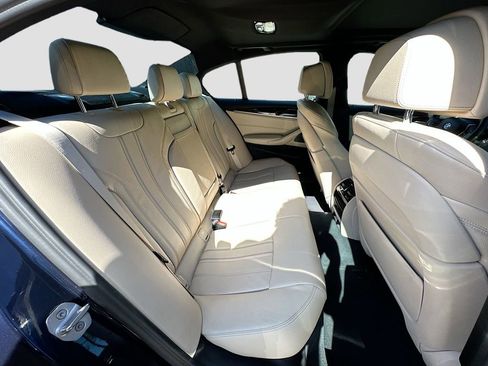 Used 2017 BMW 530i image 29