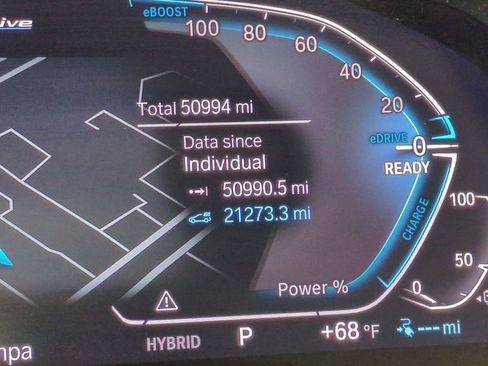 Used 2023 BMW X5 xDrive45e w/ Climate Comfort Package image 36