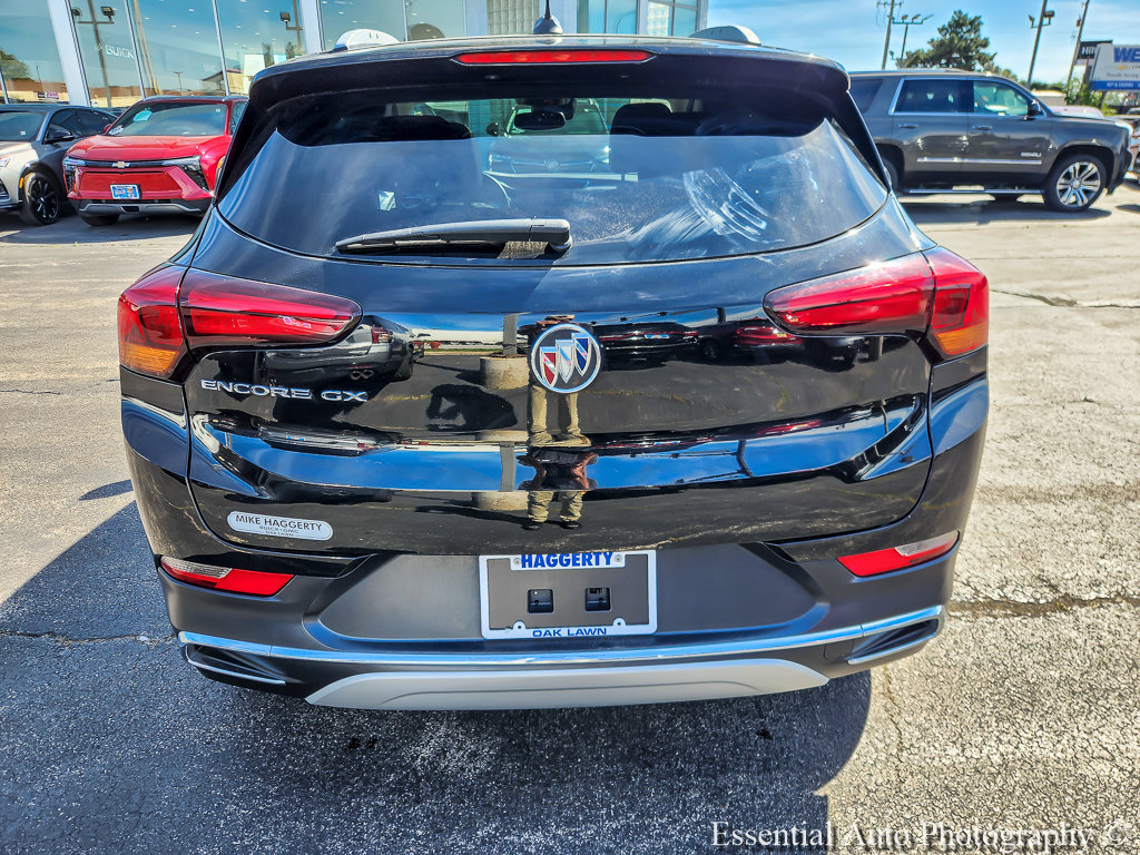 Used 2023 Buick Encore GX Essence w/ Experience Buick Package FWD image 5