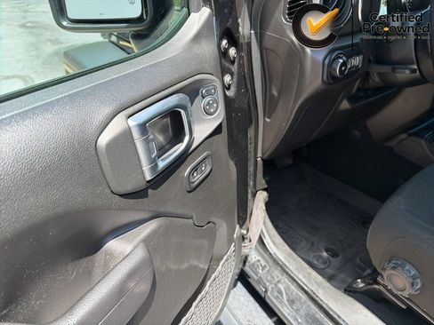 Certified 2022 Jeep Wrangler Unlimited Sport AWD/4WD image 39