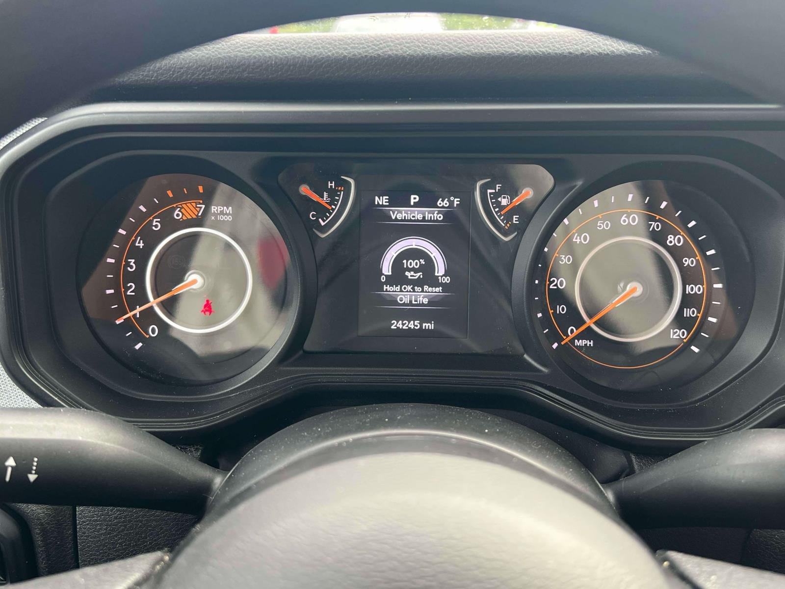 Used 2025 Jeep Wrangler Sport AWD/4WD image 11