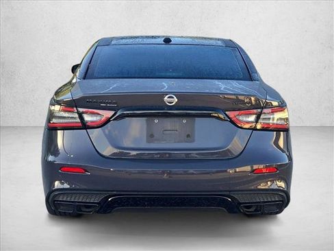 Used 2021 Nissan Maxima Platinum w/ 40th Anniversary Package FWD image 6