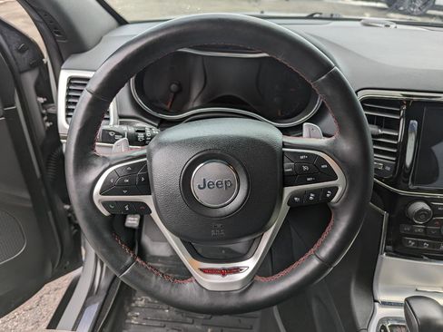 Used 2019 Jeep Grand Cherokee Trailhawk w/ Trailhawk Luxury Group image 14