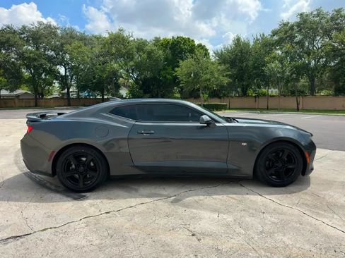 Used 2016 Chevrolet Camaro LT RWD image 4