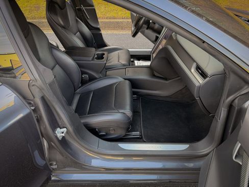 Used 2018 Tesla Model S P100D image 22