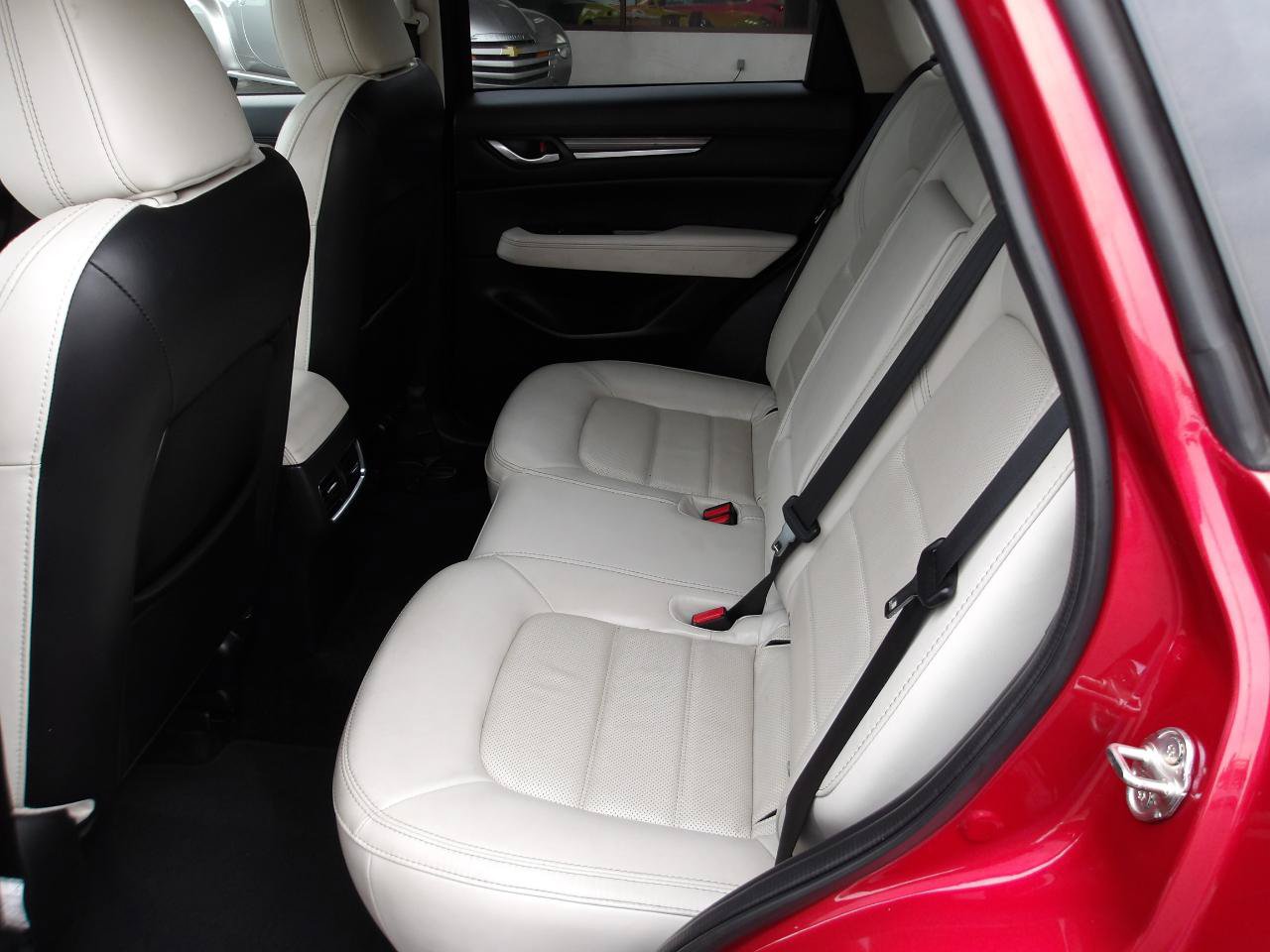 Used 2023 MAZDA CX-5 AWD 2.5 S w/ Premium Package image 10
