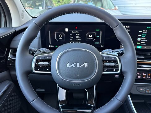 New 2026 Kia Carnival SX Prestige image 24