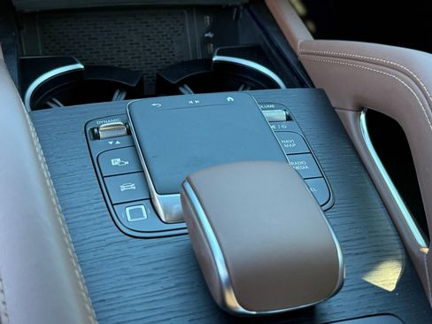 New 2026 Mercedes-Benz GLE 53 AMG 4MATIC Coupe image 24