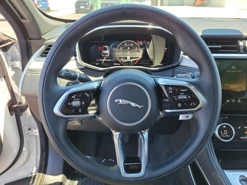 Used 2024 Jaguar F-PACE R-Dynamic S AWD/4WD image 17