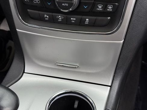 Used 2015 Jeep Grand Cherokee High Altitude AWD/4WD image 14