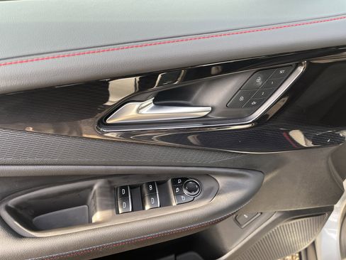 Used 2025 Chevrolet Blazer EV RS image 13